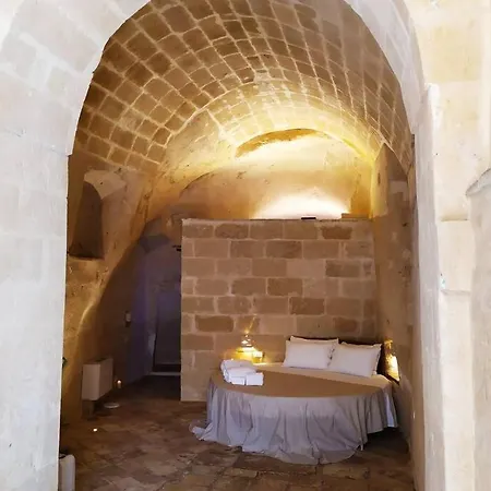 Fornaci 46 Sassi Con Idromassaggio Matera